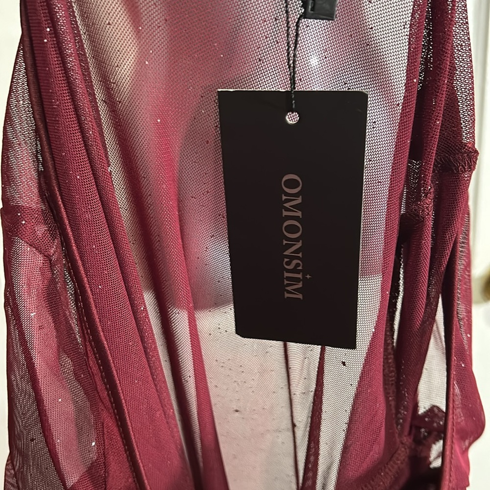 Sparkly Maroon New Year’s Bodycon Dress NWT - Picture 7 of 11